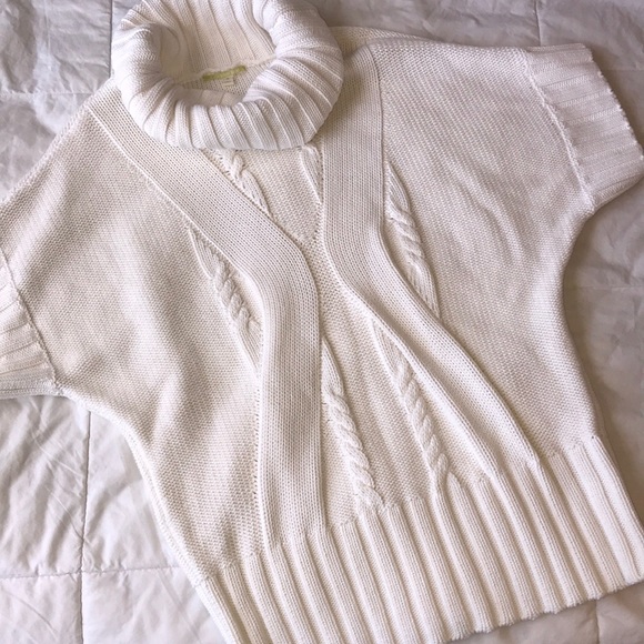 Short sleeve  turtleneck sweater - Picture 2 of 8